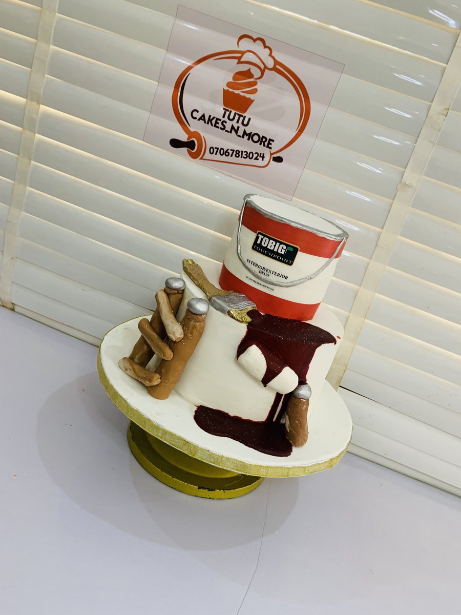 Phlossy18's tweet photo. Good morning my Amazing people❤️
Custom cakes made to order, memories made to last.😍Where sugar meets creativity...........

#CakeArt at its finest. Edible art, baked from the heart.❤️ 
Location:@InsideOsogbo https://t.co/AxE8izgUyT