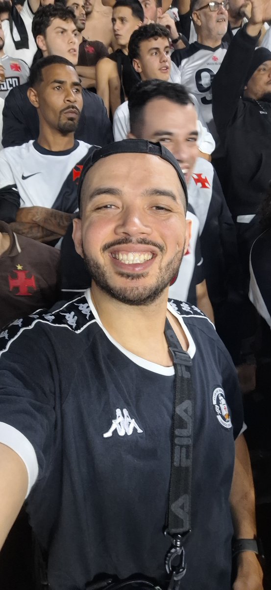 pvsilva93's tweet photo. Jogo 23/2026

Vasco 1 X 0 Vitória 

Vitória de superação jogando o jogo quase todo com um a menos. https://t.co/5s9lhRP5iu
