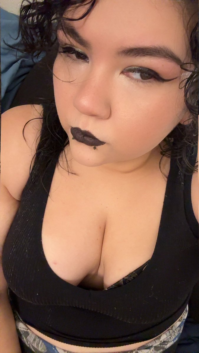 onyxthegodess4's tweet photo. https://t.co/UqvaE9CFX9