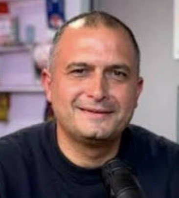 Herenciafliar23's tweet photo. No tengo duda,si queremos ver a independiente volver a ser lo que fue,ES TODOS JUNTOS y por eso creo que la mejor opción es 
Nakis presidente 
Milito mánager 
Holan DT
Por favor tomen un cafe,aclaren lo que tengan que aclarar y piensen que independiente los necesita 🙏 ES AHORA https://t.co/s1pFNj3cd4