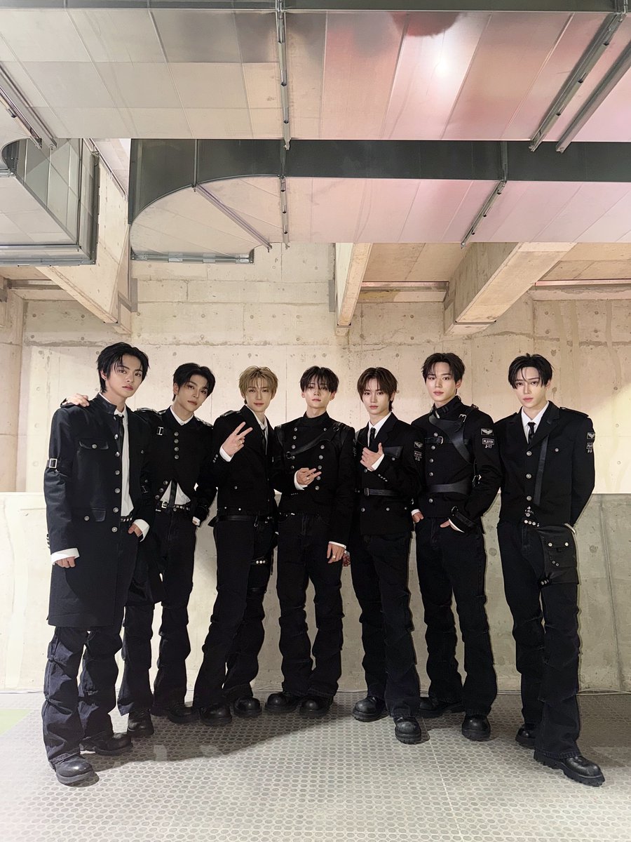 ALD1_official's tweet photo. 2026.09.19. 2026 THE FACT MUSIC AWARDS

Next Leader&amp;Artist of the Year🏆

#ALPHADRIVEONE #ALD1
#알파드라이브원 https://t.co/15ywsOne0Y