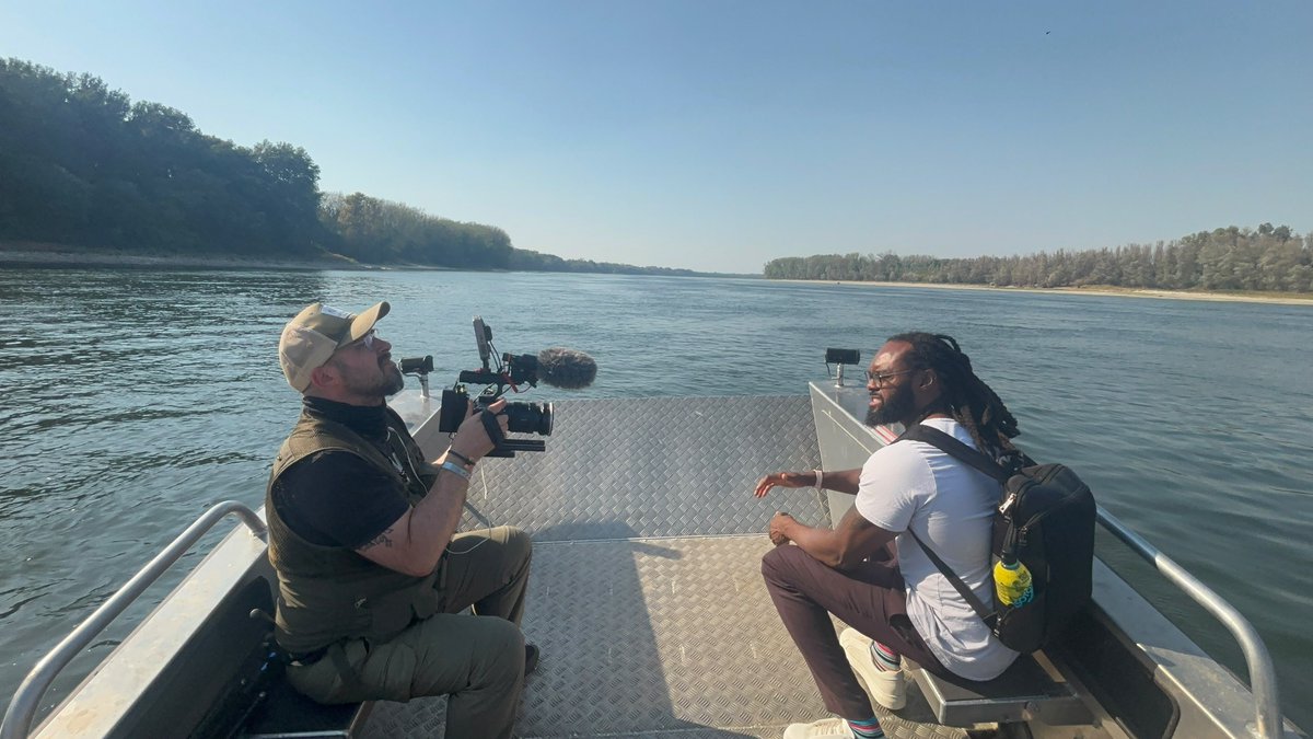 AntoineSpeaker's tweet photo. Follow me to keep up to date with my new international documentary series https://t.co/2ETnb1qXzx