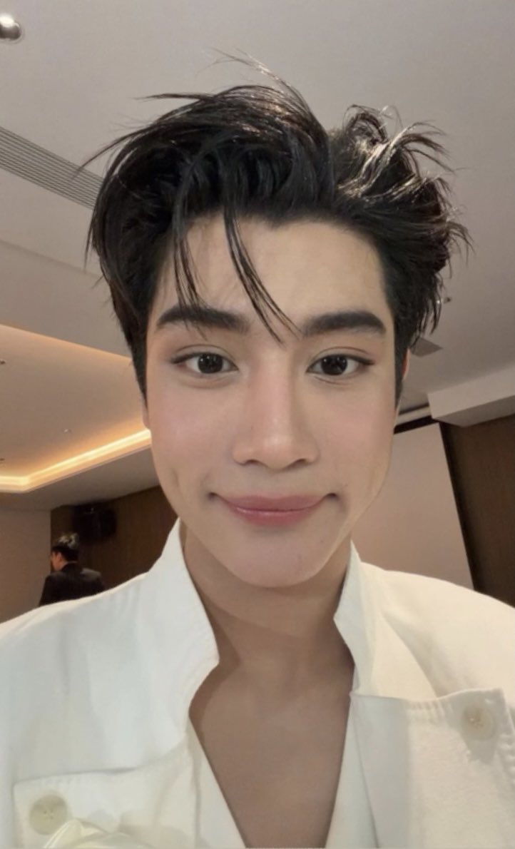 BLUEHEART_CH's tweet photo. “จู้ ๆ ครับ”
ต๋าส่งรูปให้แม่อ้อมดูแย้ววว น่ารักจางงง 🫳🏻☺️

#OngsaFansigninShanghai
#ongsacelcius https://t.co/VJ66VmGSIC