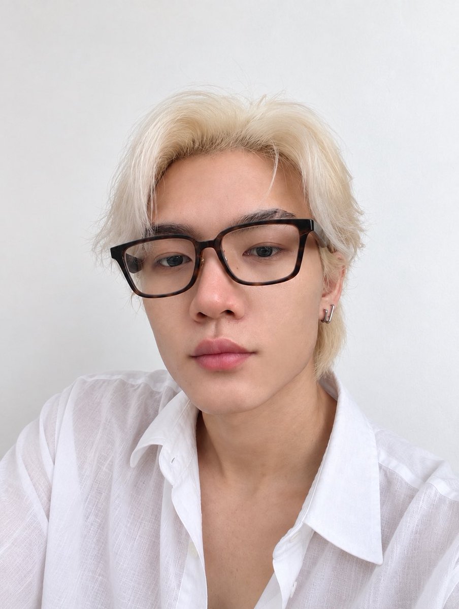 Yong_yutt's tweet photo. Day off but too busy 😅.

#Boatyongyut https://t.co/RBkKAKT1k3