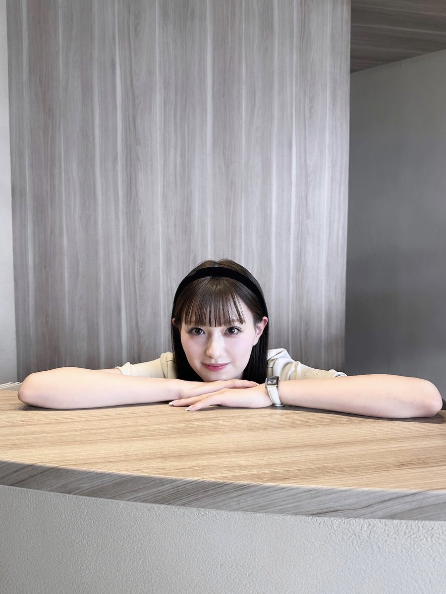 Official_ikura's tweet photo. Netflixダウンタイム、受付役の鶴嶋乃愛ちゃんが爆美女すぎて優勝してた。 https://t.co/IvQjsb8ZuS