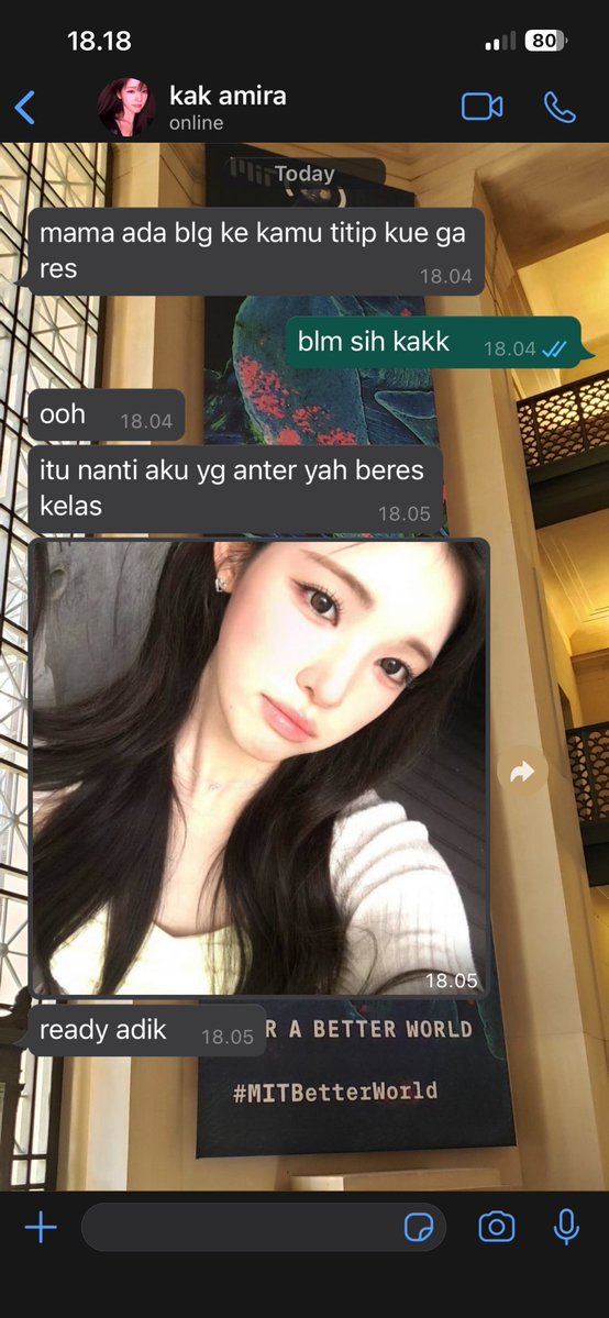 rottengall's tweet photo. canon diary si kutu buku dan anak mama, ayuna naresta https://t.co/RxSZlFods7