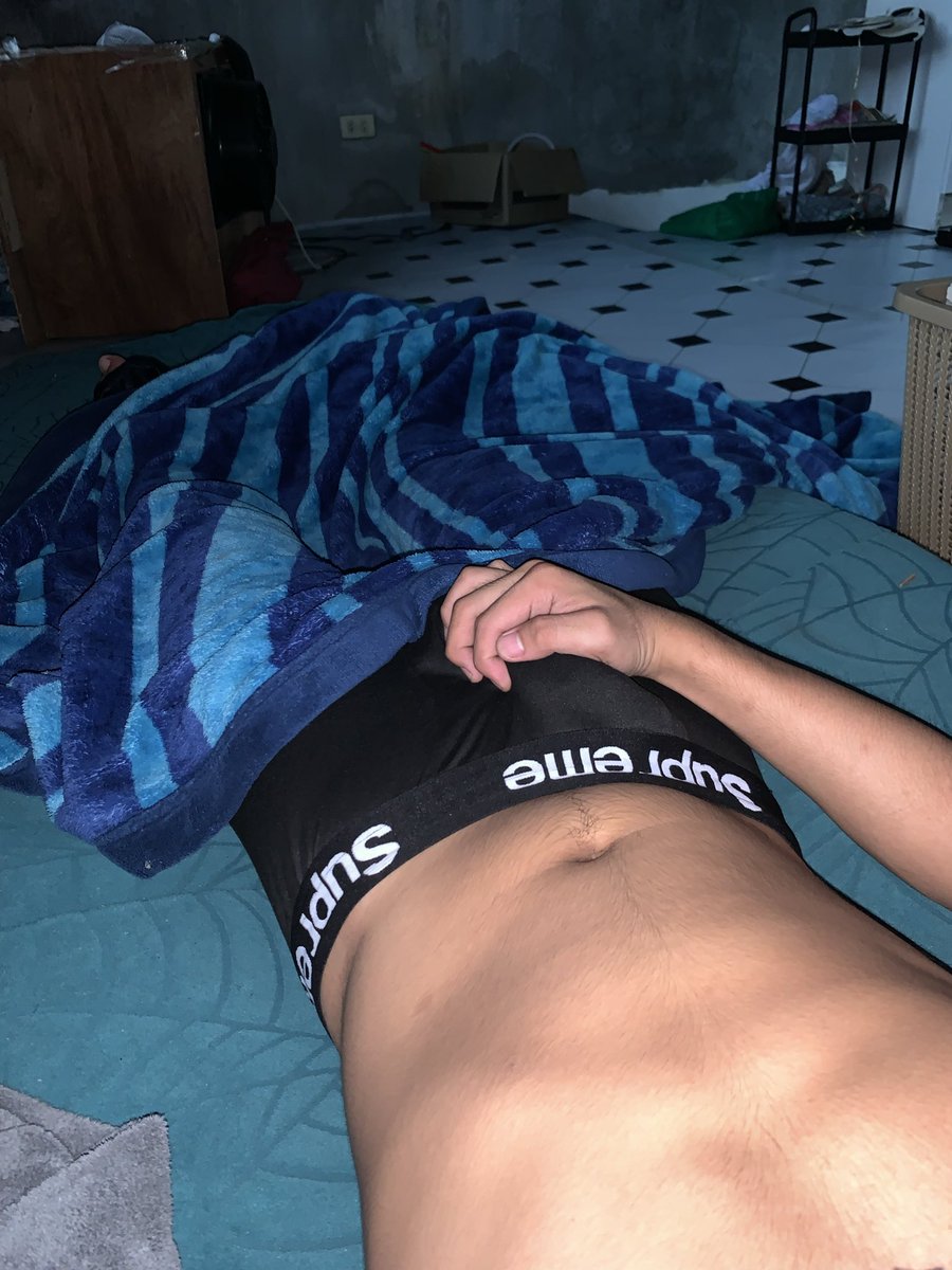 Rjayyshit's tweet photo. mag aalaga? https://t.co/E5Lu0AvllS
