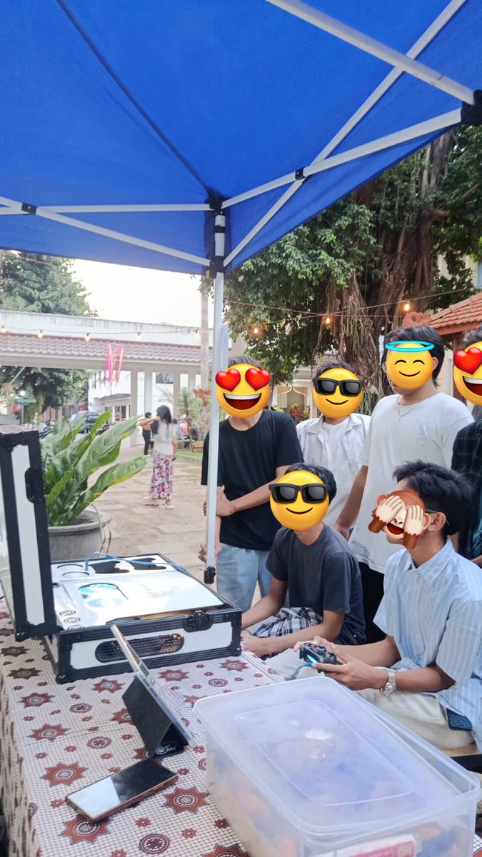 halulahulili's tweet photo. yang mau main ps ayo ramaikan sonar10.0
loc: fakultas geografi ugm https://t.co/MyDLC299Gp