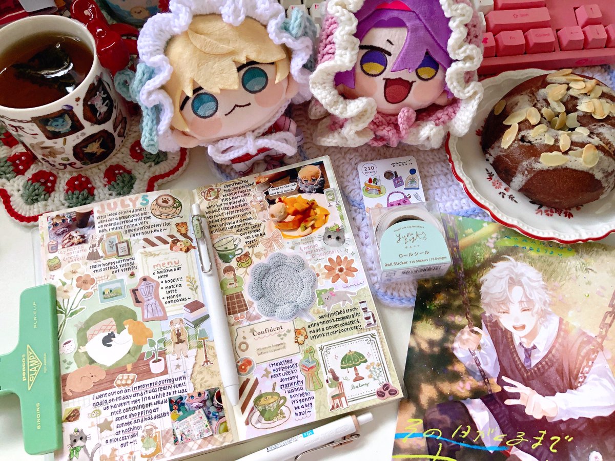eiyuuarchive's tweet photo. happy with how this spread turned out 🥞🍀 https://t.co/vf9SvmPgyl
