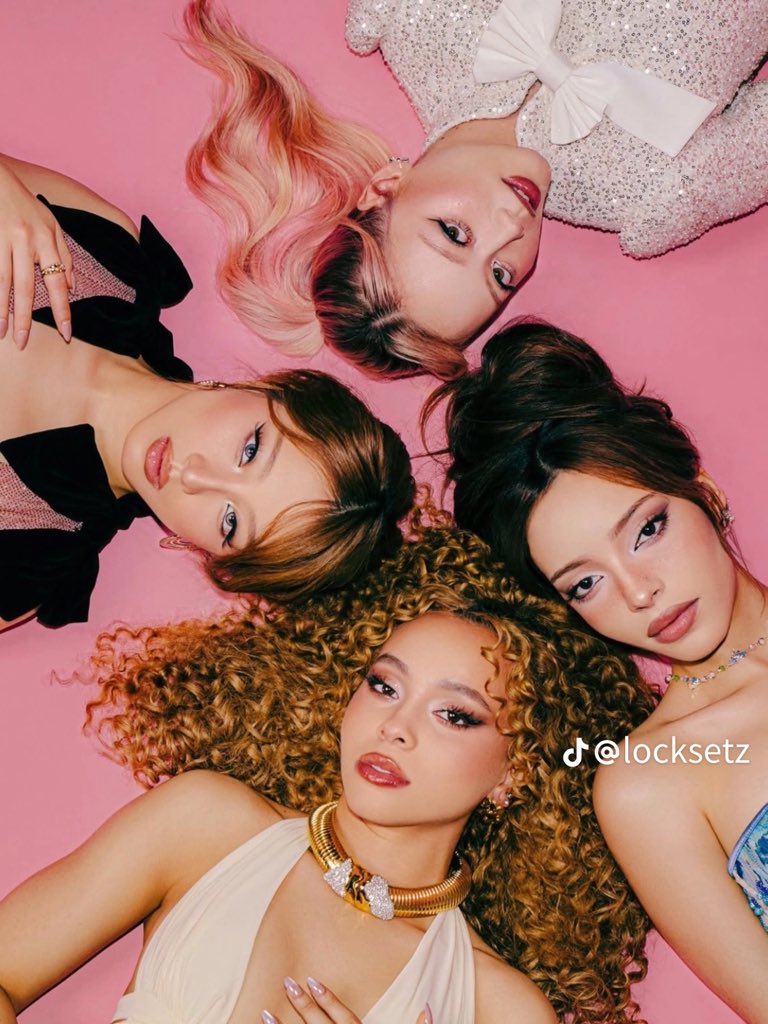 w_wirlande's tweet photo. @elmusicfeelings Alors tu devrais découvrir le groupe girlset  elles assurent avec les harmonies franchement https://t.co/jVz3BKTjMR