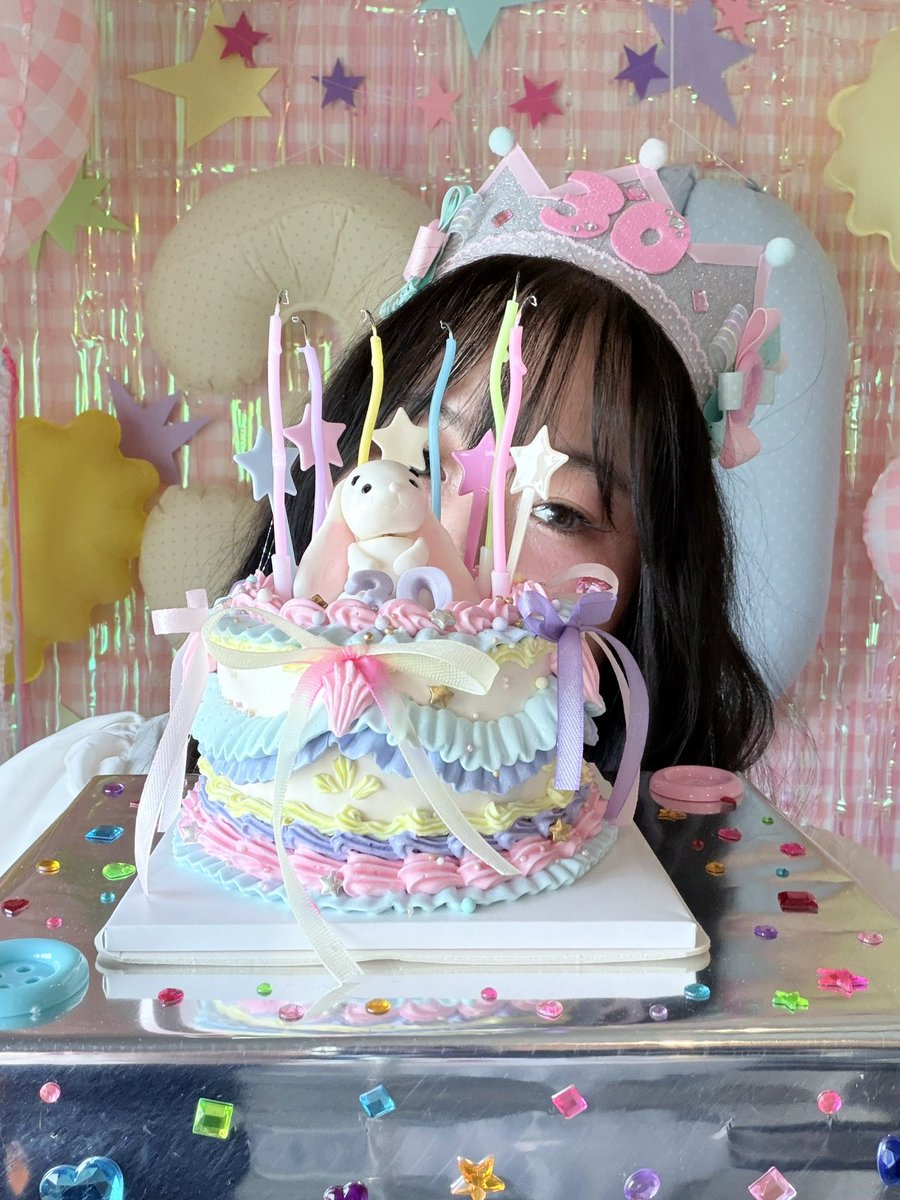 _cherriya's tweet photo. starting 30 with a whole lot of whimsy🎀✨💕 https://t.co/yGbkYdnsAJ