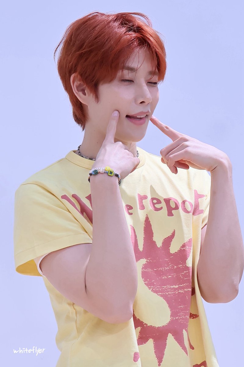 Whiteflyer2020's tweet photo. 260919 ~ Everline

#엠제이 #MJ #김명준 
#아스트로 #ASTRO https://t.co/0hc822tjzv