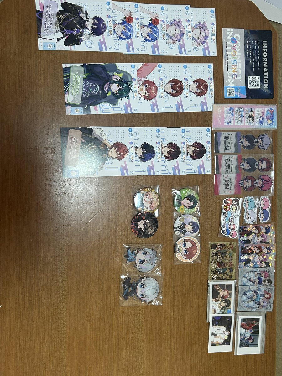 611_syk's tweet photo. 譲 1.2枚目
求 固ツイ､VO特典＞買取
🟩同種🐤のみ
当方 買い手❌
 #いれいすグッズ交換 #いれいすグッズ買取 #いれいすグッズ譲渡 https://t.co/jCRRQ2frgF