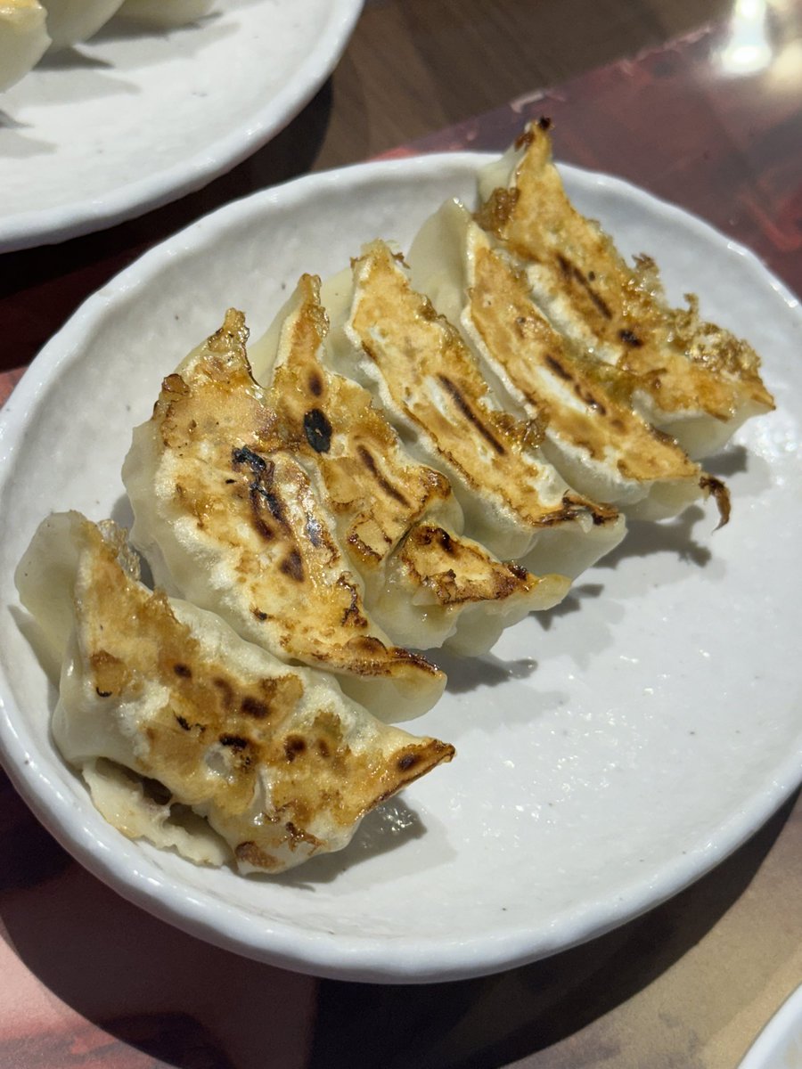 mikami_ai_'s tweet photo. もちろん、餃子を食べて帰りました🥟 https://t.co/onFH1uXjAJ