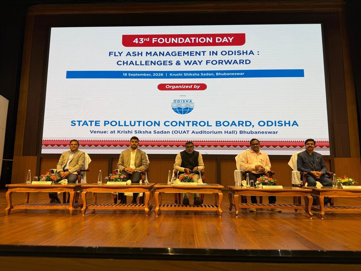 dm_jharsuguda's tweet photo. On the eve of 43rd Foundation Day of the State Pollution Control Board, Odisha, Sri Kunal Motiram Chavan, District Collector, Jharsuguda, delivered a presentation on "Governance Issues of Fly Ash Disposal in Jharsuguda District – Issues, Enforcement Measures &amp; Way Forward." https://t.co/9ziu1QBHXl