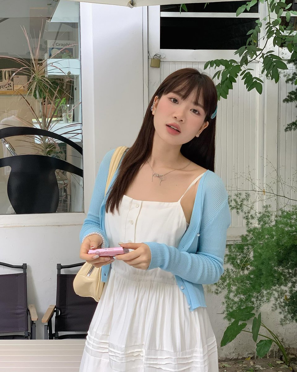 JhonatanYuri2's tweet photo. Yo! 😎 Quick reminder: you are enough, and you’ve always been. Believe it. 🌼
ipjGsu https://t.co/tTLOWi7RYR