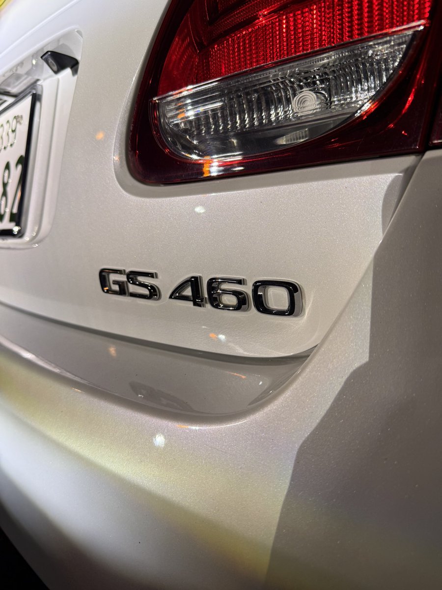 g_peke_8ooo's tweet photo. 念願のGS460納車された!!
3回目のGS、そして2回目の19GS
4.2万キロ屋根ありversion L 

やっぱ19GS忘れられなかった https://t.co/9V8IpCMa9G