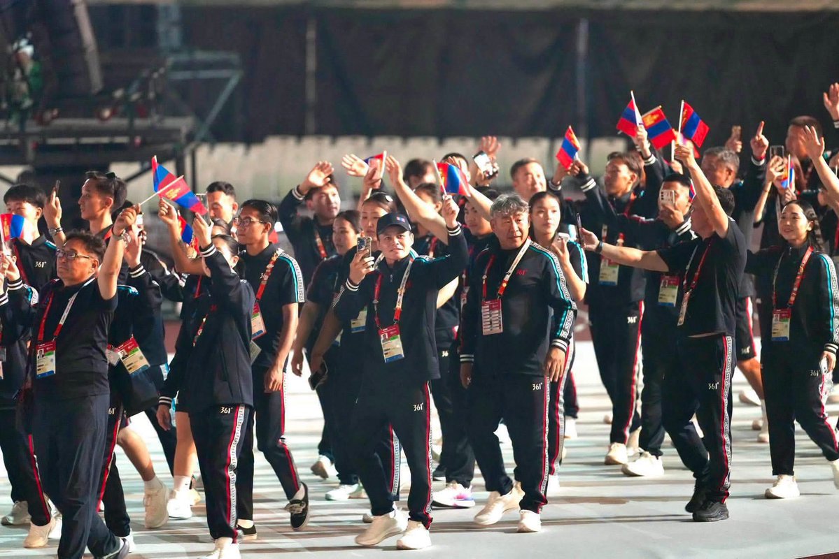 USAmbMongolia's tweet photo. Wishing the best of luck to all the incredible athletes representing Team Mongolia at the Aichi-Nagoya Asian Games! May your hard work, dedication, and spirit shine bright on the international stage.

Photo credit: Mongolian National Olympic Committee https://t.co/okgK4VNz0L