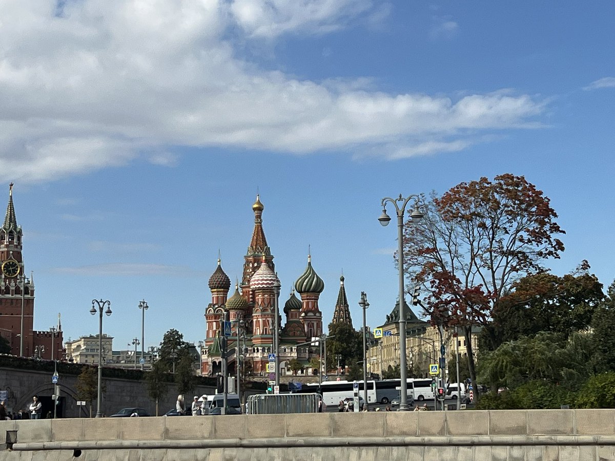 alleshov's tweet photo. Московская осень 🍂… #MoscowAutumn https://t.co/7Ibbmknxvt