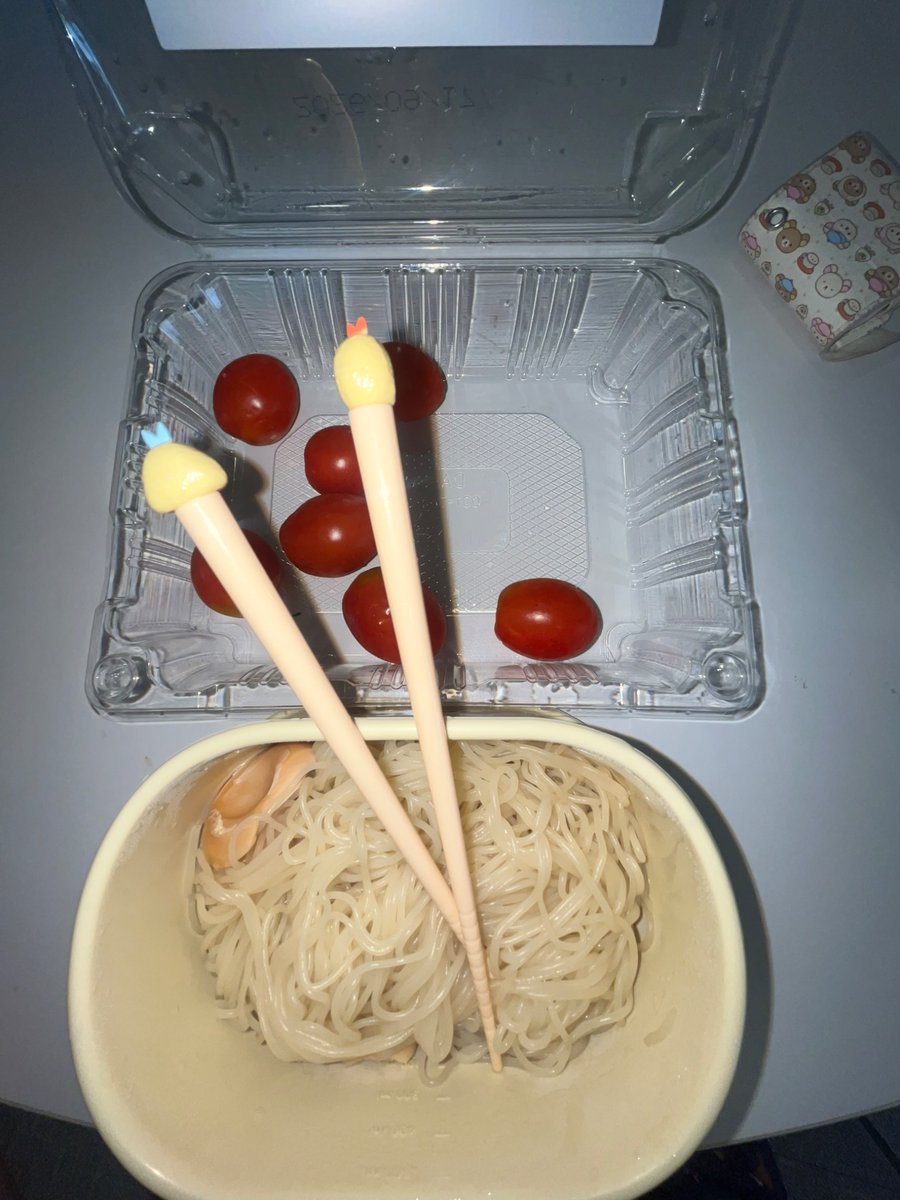 innnieats's tweet photo. 9/19 맘마
아침 콩담백면, 방토
점심 닭밥국김
간식 요거트
저녁 저당 쫀득빵+두유 https://t.co/rqqXc0yzDg