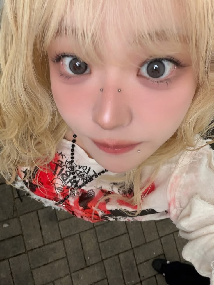 CHODANslast's tweet photo. sambil nunggu jam main, yuk absen dulu. mau pap kalian dengan 𝘄𝗮𝗿𝗻𝗮 𝗿𝗮𝗺𝗯𝘂𝘁 𝘀𝗲𝗹𝗮𝗶𝗻 𝗵𝗶𝘁𝗮𝗺 dong. 𝗱𝗶𝘁𝘂𝗻𝗴𝗴𝘂 𝘀𝗮𝗺𝗽𝗮𝗶 𝟭𝟵:𝟯𝟬 ya. https://t.co/zyk22BTTws