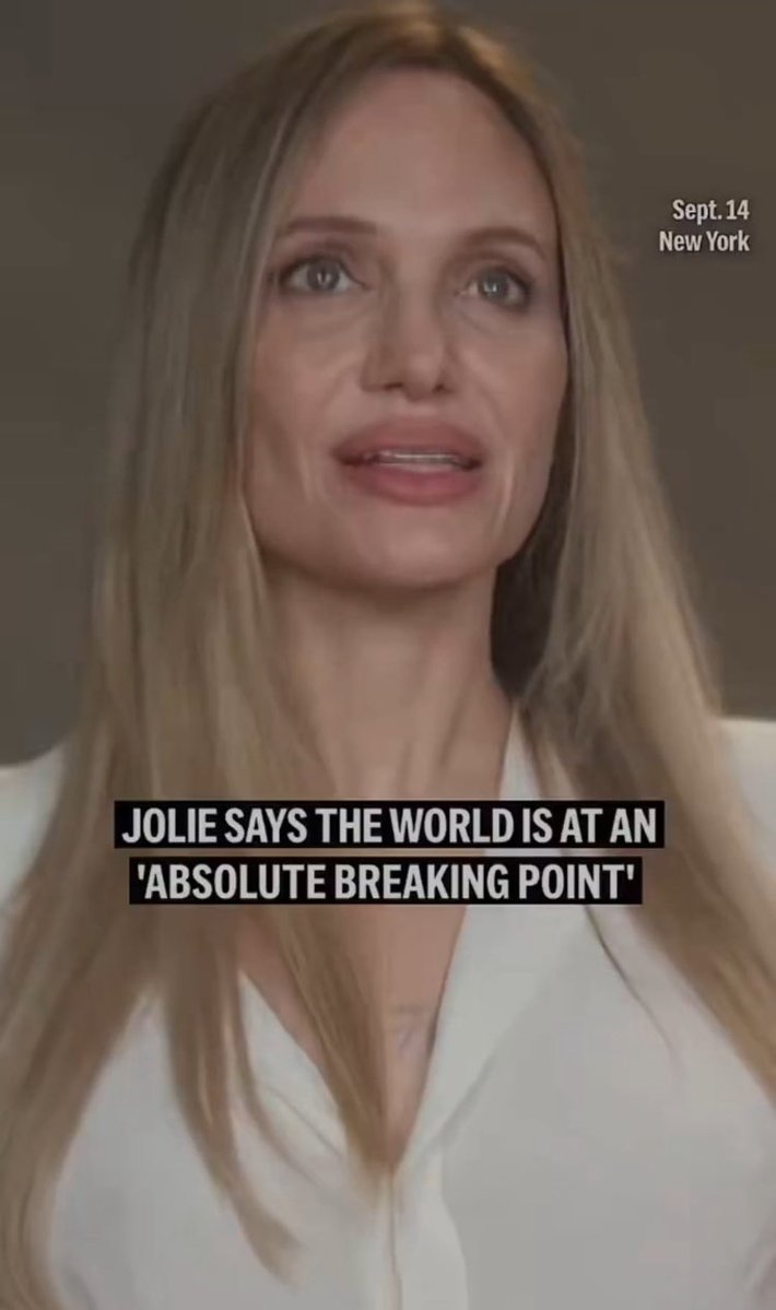 TARA__BULL__'s tweet photo. Angelina Jolie says the world is at an 'absolute breaking point'

"The only way I feel optimistic is that before things start getting better we have to get to the absolute breaking point, and we are there." https://t.co/znKcp0lnqP