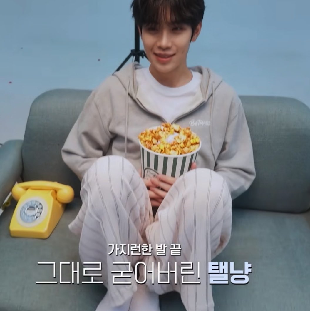 xofowhdk's tweet photo. 아진짜booooooooom될것같음.. https://t.co/3NgizzOzvf