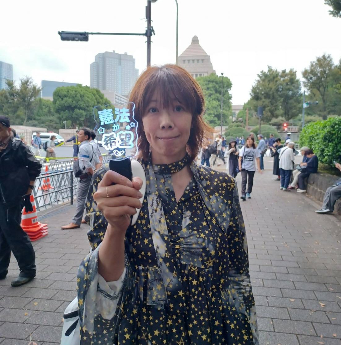 NaoS0508's tweet photo. 今日は国会前の総掛かり行動に参加してきました。 https://t.co/ruJe2Hi8oz
