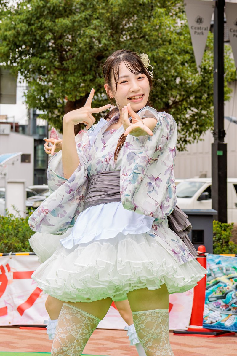 BarbellSquat's tweet photo. 大阪大学 Syny.jpd のひまりちゃんです！！前回のスイパラで初めて見かけてうおおおぉ！ヽ(`Д´)ﾉ美し寄りのかわいい！めちゃくちゃダンス上手、ものすごいキレイに踊りはる！！何者や！と思ってました。メガネええやんか（●｀ε´●）〜♥　また拝見できてうれしい(^q^)

2026/9/13
尼涼祭 https://t.co/k7niWb48L9