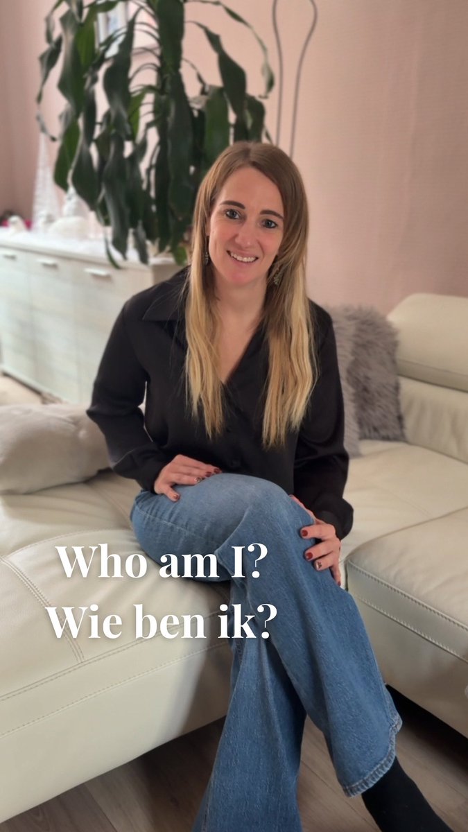 LetishaStefagk's tweet photo. Hi, I’m Wendy, 41, a Bachelor of Physical Education and passionate Health Coach. My mission is to help as many people as possible transform their lives positively. Whether you want to lose weight, build muscle, feel more energetic, create a https://t.co/X8eDSIedpf