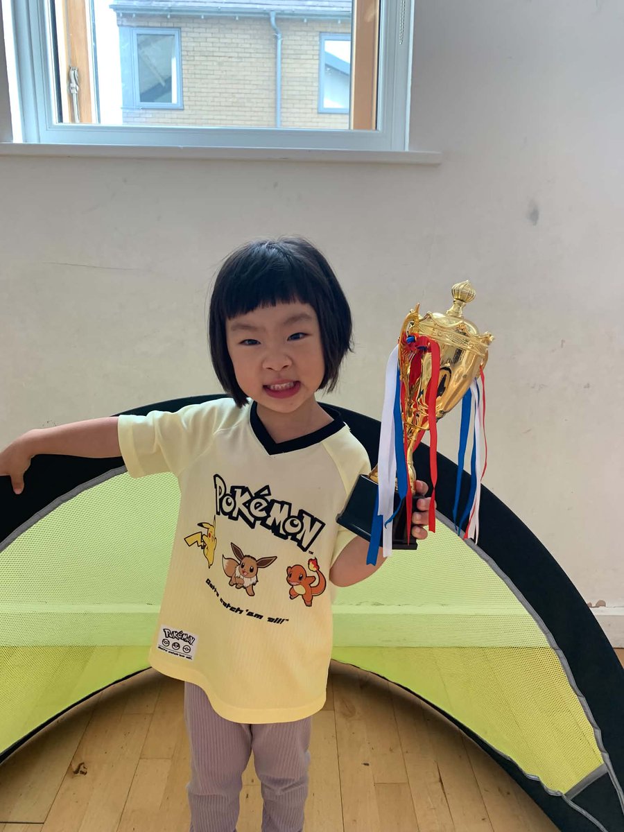 FootballingSup1's tweet photo. Amazing work by Ava to be chosen as St Mary's Island Mini Superstar of the week. She showed different ways of movement to impersonate animals, was able to balance a cone on her head and move and take an excellent penalty. https://t.co/95iKeuciiQ