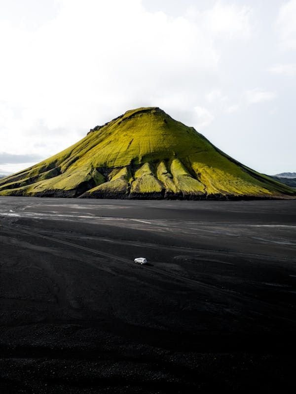 onllycutestuff's tweet photo. Iceland https://t.co/XzWkC6wTdk