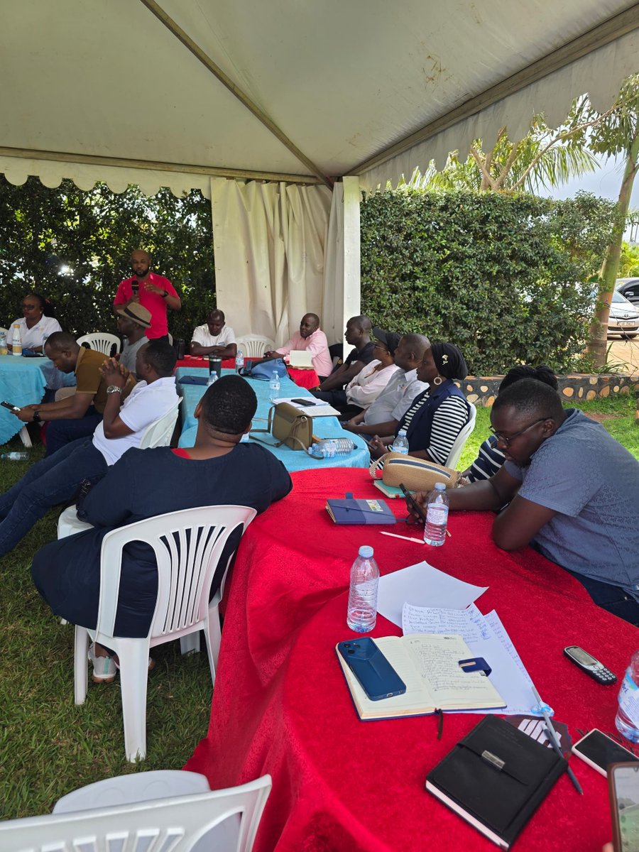 RCBujuukoKireka's tweet photo. Annual Club retreat with our mother club @RCBuloba https://t.co/ORG5LI9Hua