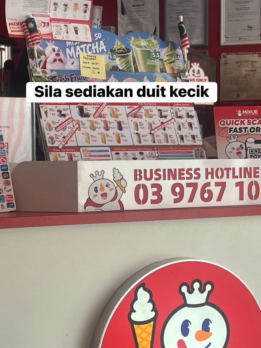 ameydeen_'s tweet photo. Geram betul dengan taktik 'scam' halus sebuah cawangan Mixue baru2 ni, buat selamba je tak nak pulangkan baki duit customer atas alasan tak ada duit kecil. 

Kisahnya masa saya beli Mixue, jumlah yang perlu dibayar adalah RM19.50 dan saya serahkan sekeping not RM20.

THREAD https://t.co/5CaWKYgkIy