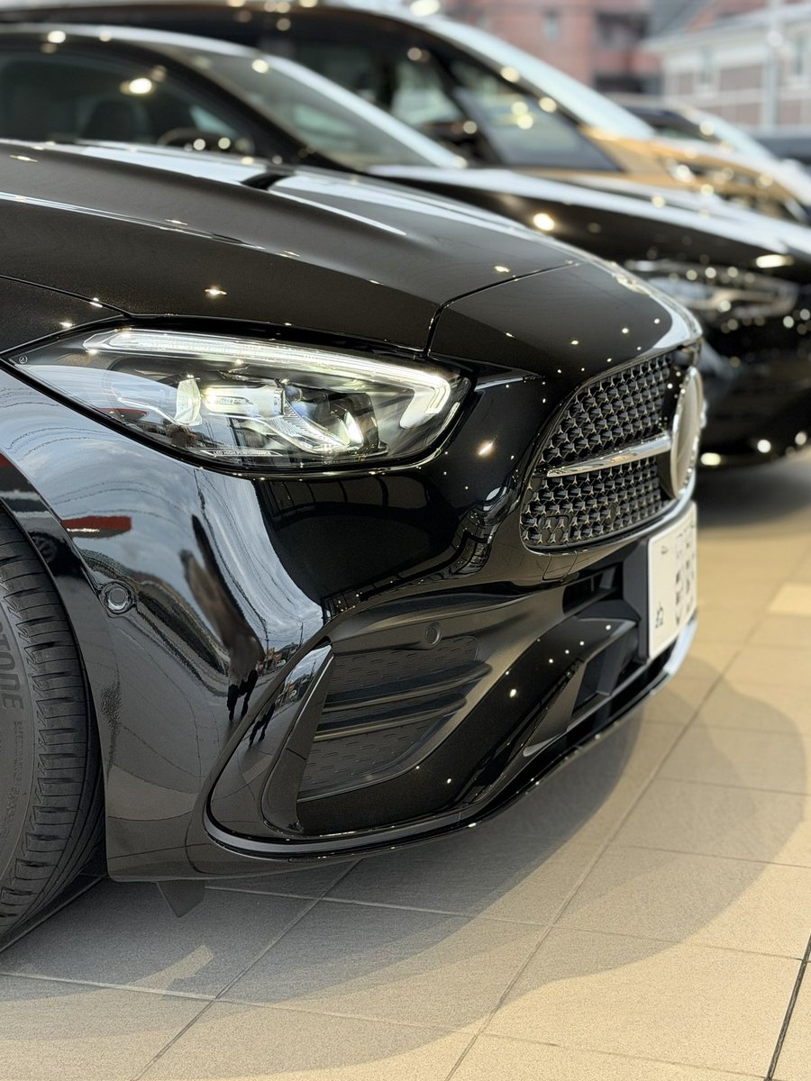 ssannichijo's tweet photo. 車乗り換えました
CLA→Cクラス
左:CLA
右:Cクラス https://t.co/Eeut0Crrca