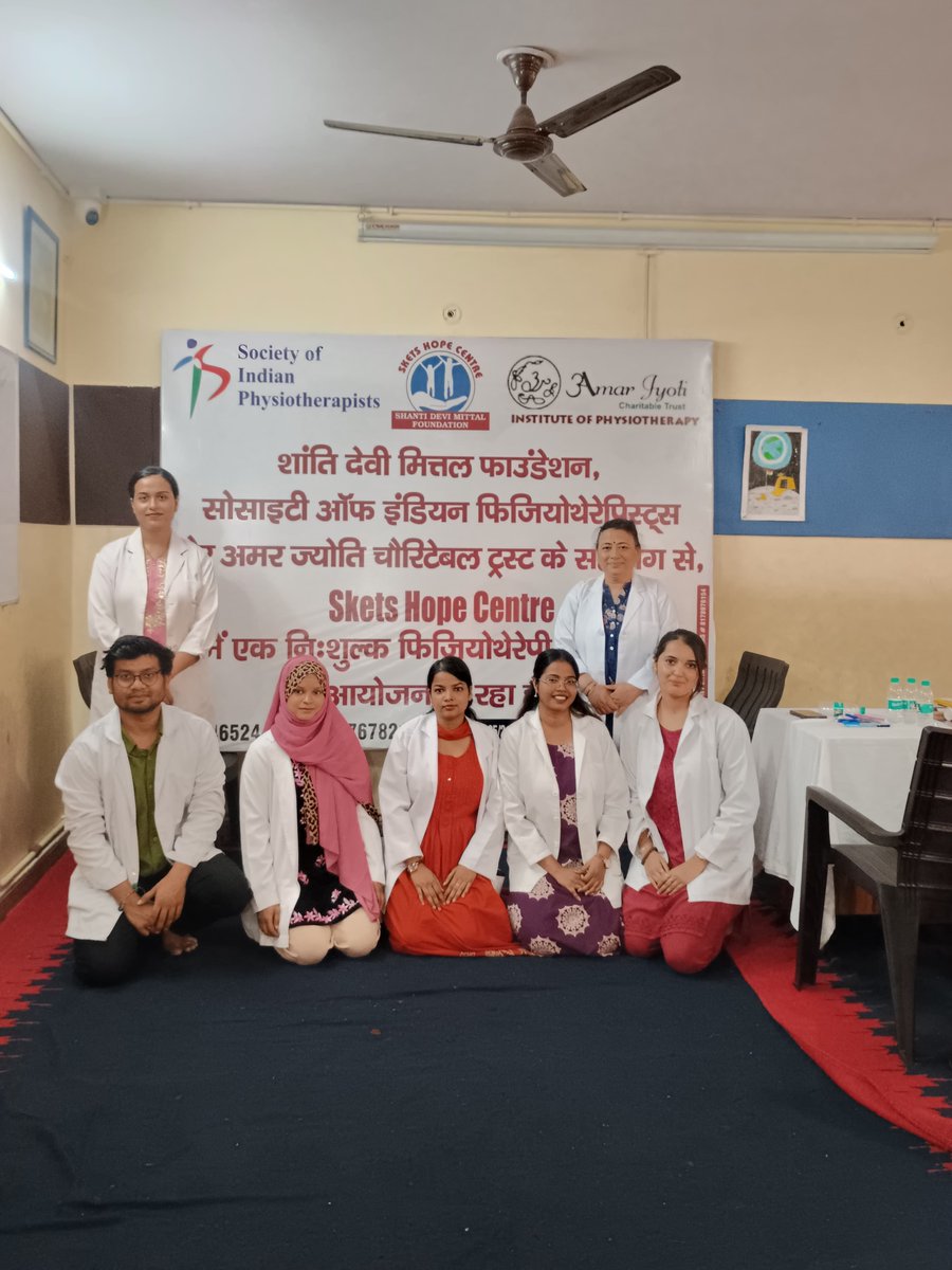 MittalShan50404's tweet photo. Physiotherapy Camp at Skets Hope Centre 🩺✨
Physiotherapists guided people with proper advice, exercises, and solutions to their concerns.

#PhysiotherapyCamp #SketsHopeCentre #ShantiDeviMittalFoundation #CommunitySupport #Awareness https://t.co/0llZiuwcjQ