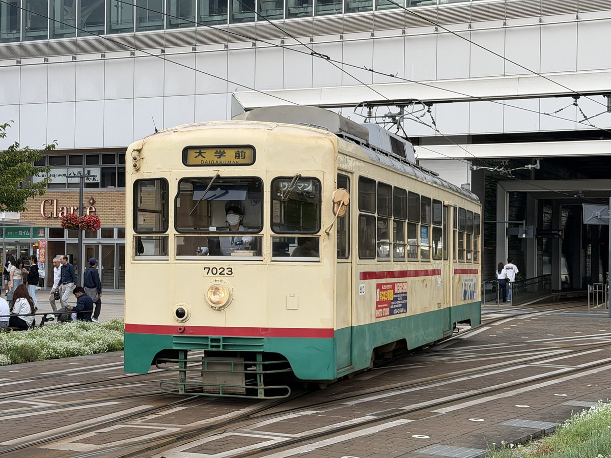 _okoge's tweet photo. 電車フェイス https://t.co/0bmKFtP6UJ