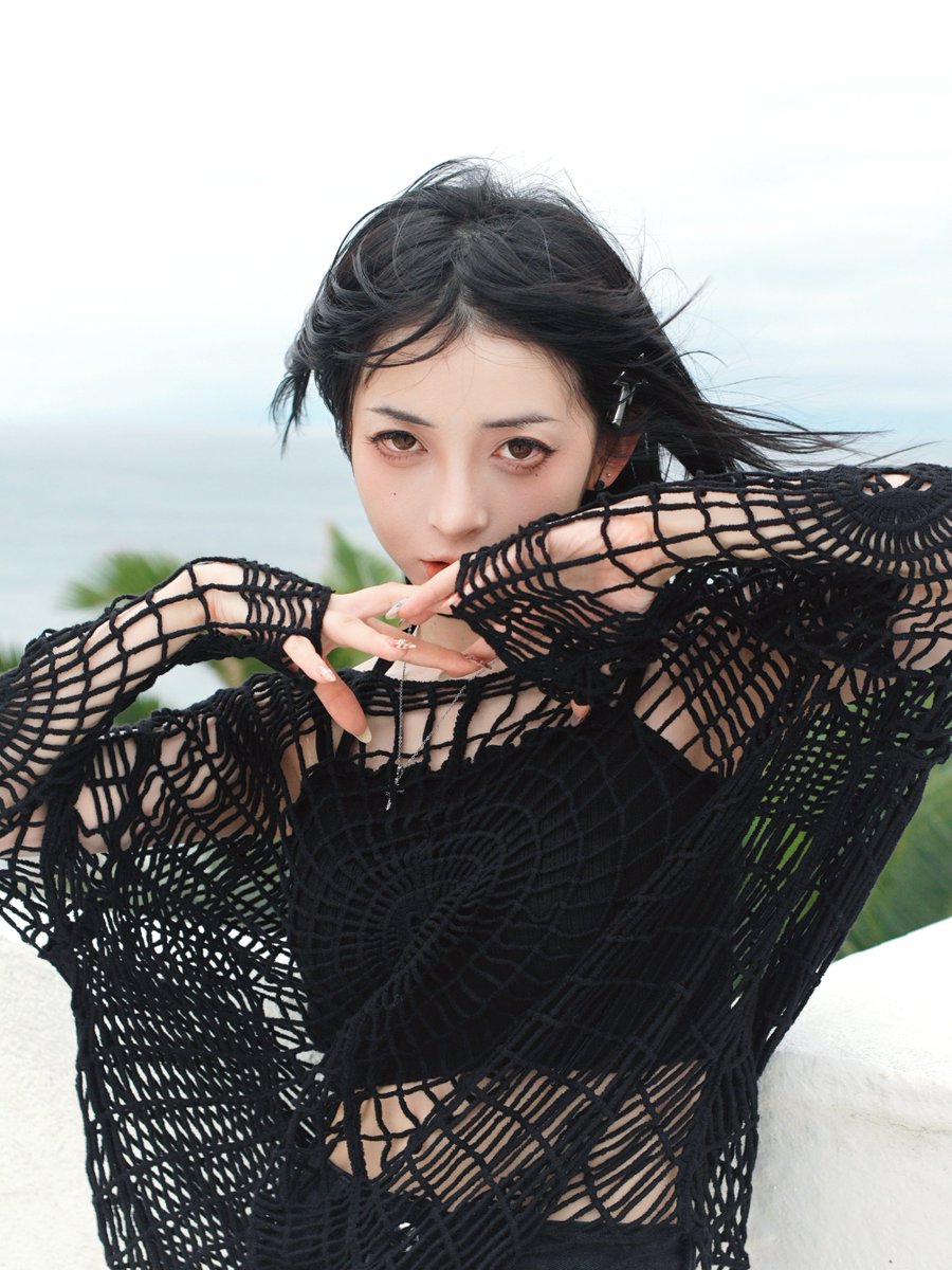 takahirogts's tweet photo. 2026.09.19
photopartner撮影会
══════ ∘◦❁◦∘ ══════
               ✿ X-RAY七里ガ浜 ✿
                    ❀〜霜月華〜❀
                    @hana_partner
══════ ∘◦❁◦∘ ══════

🌊七里ヶ浜に降臨です😁
おつでした🌊

#霜月華 
#ポートレート https://t.co/dhM0Urlm12