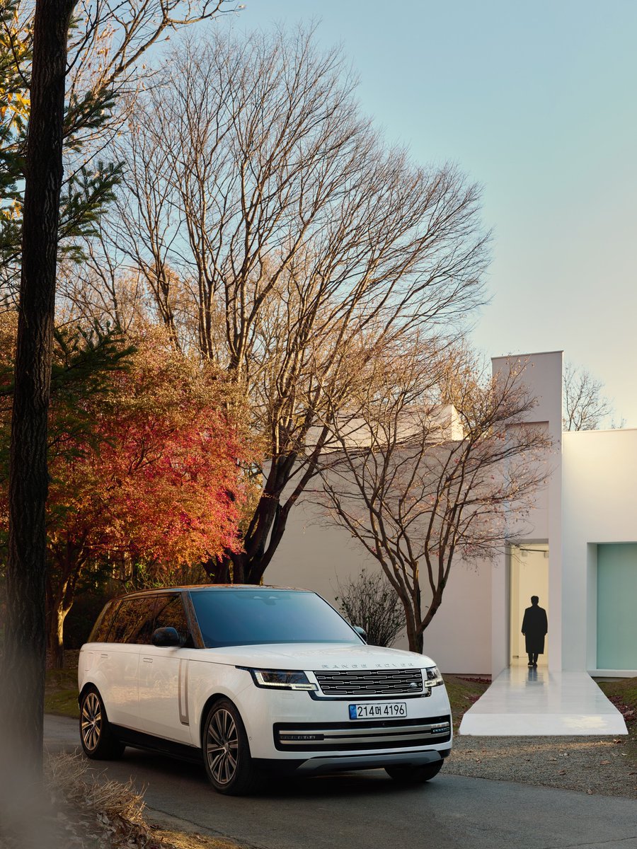 MairaFishburne's tweet photo. Discover your balance. Range Rover. https://t.co/S1xX2XA2Dg