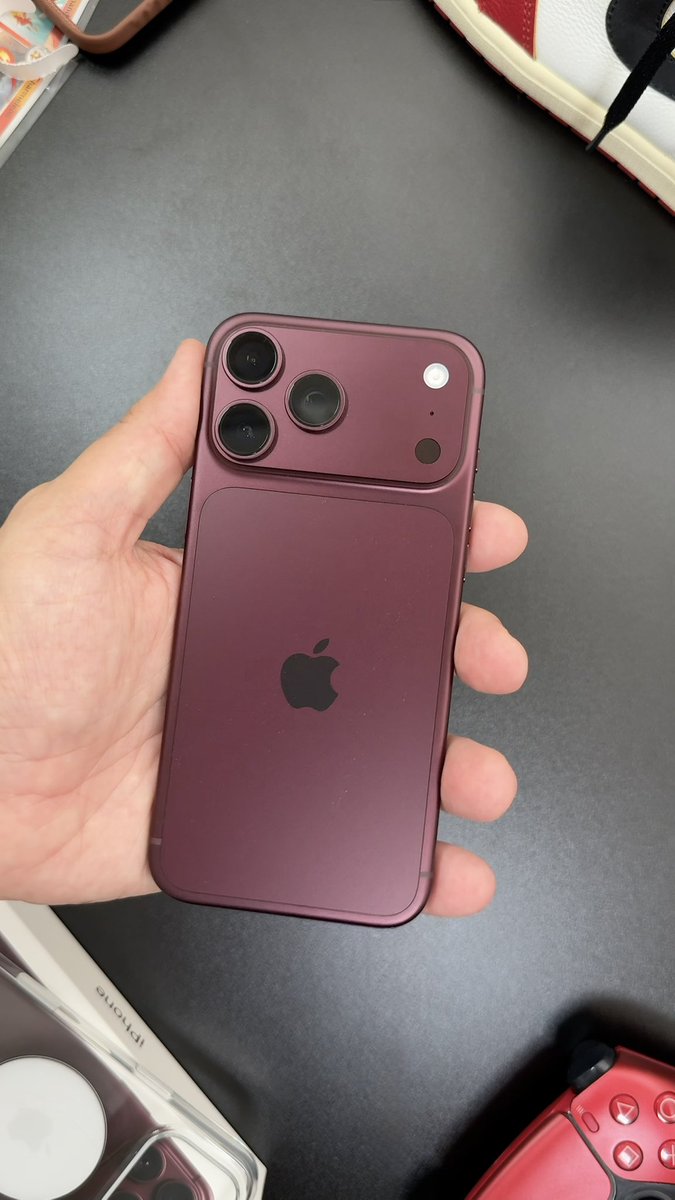 9techeleven's tweet photo. iPhone 18 Pro Max: Burgundy is a really nice color https://t.co/p7OKPczGyT