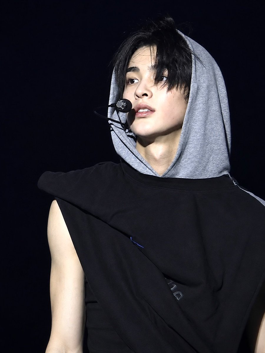 QuangBi715143's tweet photo. @KH_CN_fanbase ACEKEON MAKNAE delivers razor sharp moves that stun every single viewer

HALLYU WAVE WELCOMES KEONHO 

#RisingStarKeonho
#KEONHO #건호 https://t.co/18VEyqt1Oj