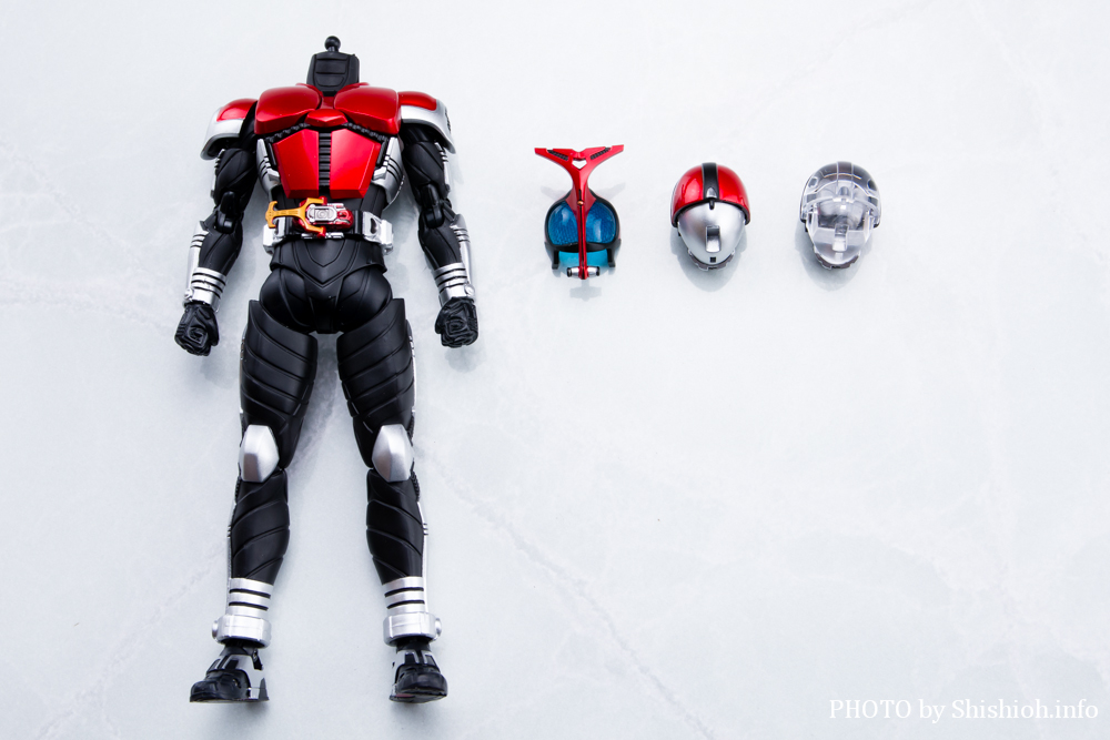 shishiohinfo's tweet photo. 【魂ネイションズ新商品】

『S.H.Figuarts（真骨彫製法）仮面ライダーカブト ライダーフォーム 20th Anniversary』

▼ 詳細レビュー
[https://t.co/53XAVTVs31]

「おばあちゃんが言っていた。正義とは俺自身！俺が正義だ。」（天道総司）

#真骨彫 #SHFiguarts #フィギュアーツ #t_shf https://t.co/cjkzh39qss