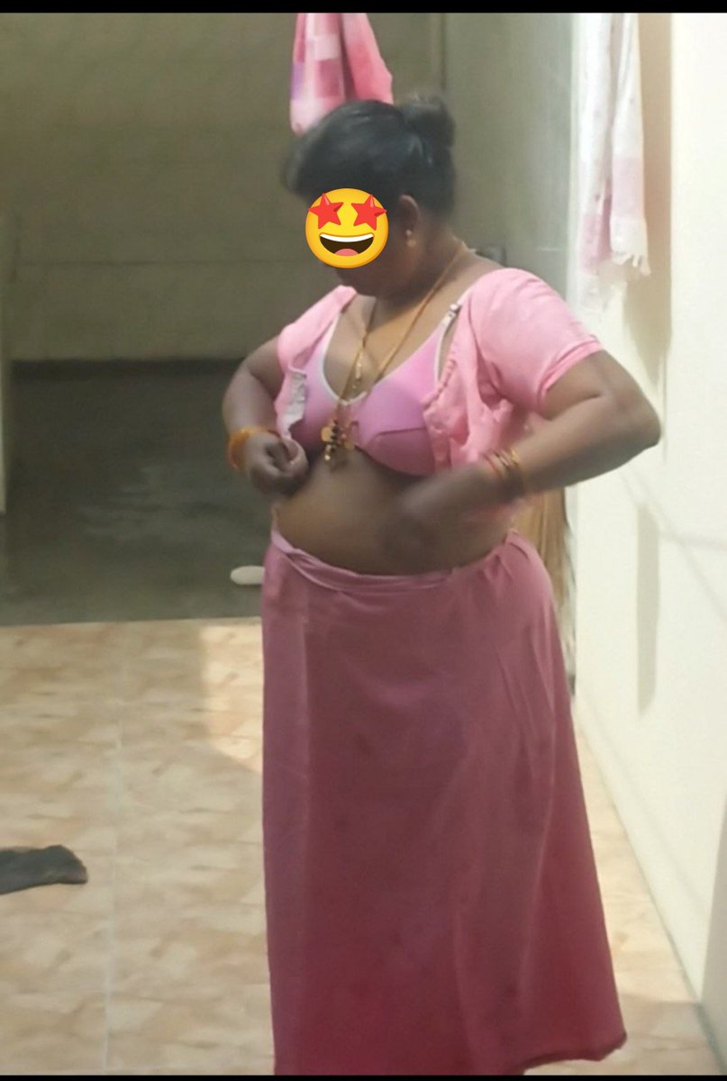 meenaucu's tweet photo. Pakathu veetuku aunty epdi Iruka https://t.co/SXpYw77zhH