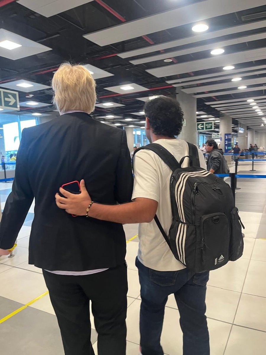 AshuraRap's tweet photo. Mañana es el día, solo puedo dar gracias por todo y que sea lo que dios tenga para nosotros, LNS hasta la muerte, mañana el escenario nos espera por primera vez 🫂🔥❤️ https://t.co/oEOS5CAFDY