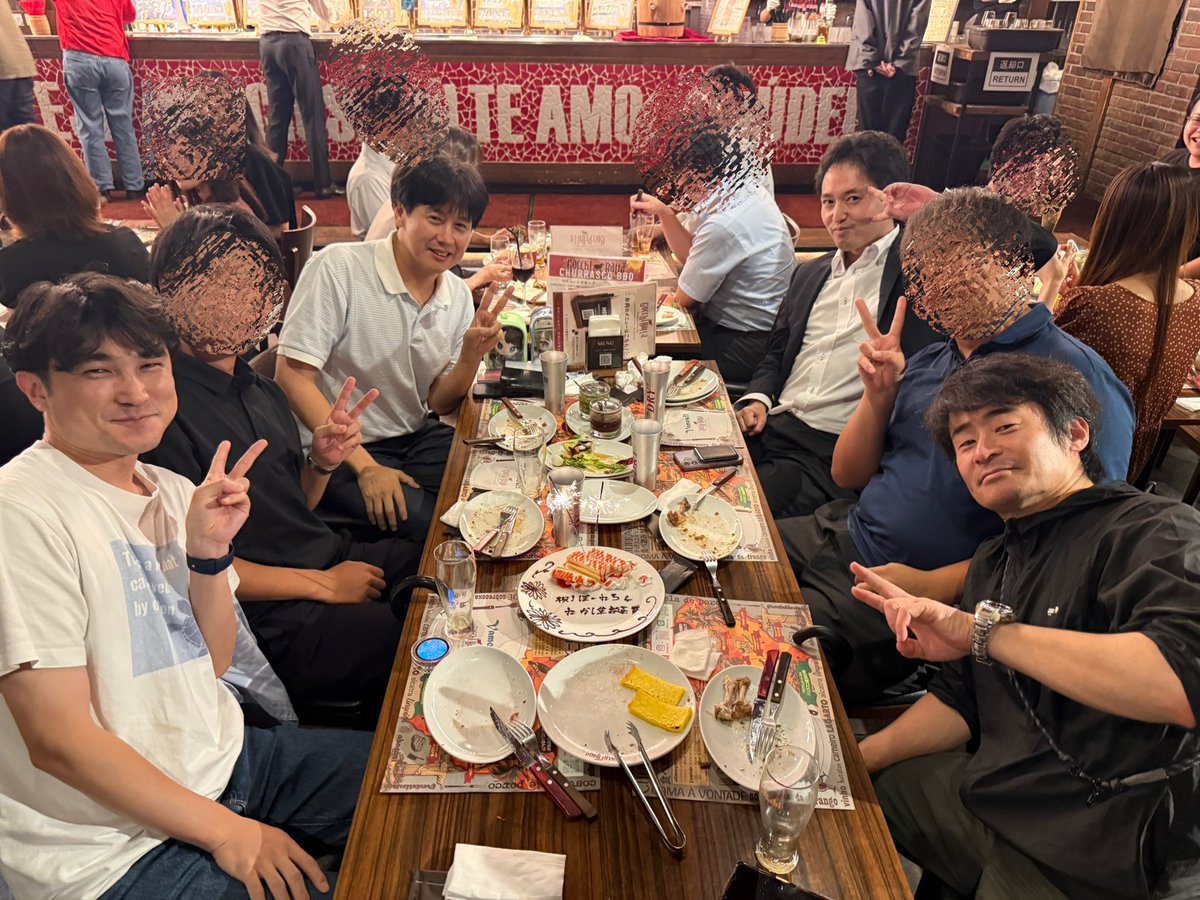 p_u_gu's tweet photo. たかしさん&amp;ぽーたろ生誕祭開催ありがとうございました！
やっぱり日本のポップコーンはおいしいですネ
サンバは生誕サプライズってことです？
��かしさんおめでとうございました🥳 https://t.co/rJNMU44SpN
