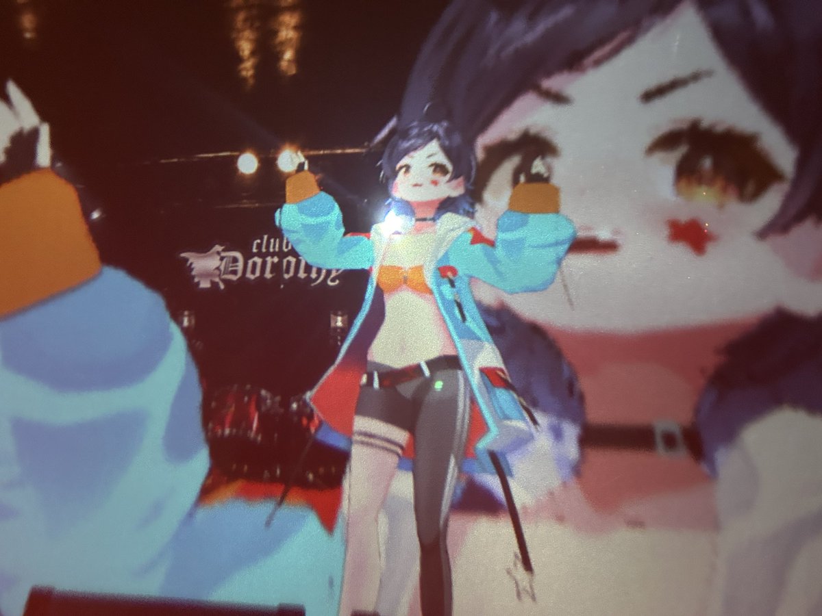 Aki___510's tweet photo. 迫力ある「テオ」がカッコよすぎてずっと残ってる。「命に嫌われている」もLOCOさんからのメッセージが伝わってきました✨️😭
 #トリモチライブ
@loco2punch https://t.co/E0QIkpPPh4