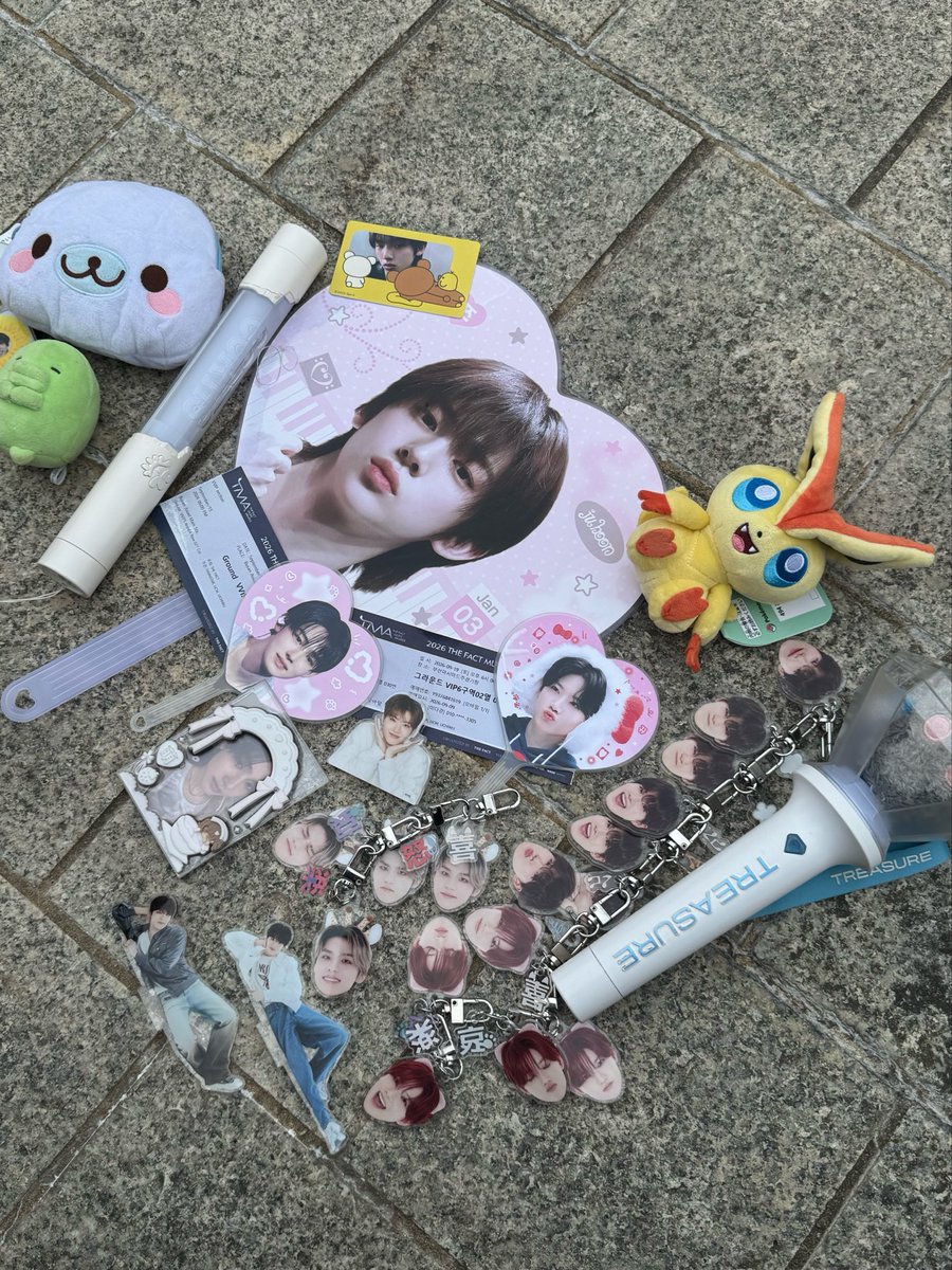 kkyuluvv's tweet photo. 여기가 어디야 https://t.co/B2AlWATV6D
