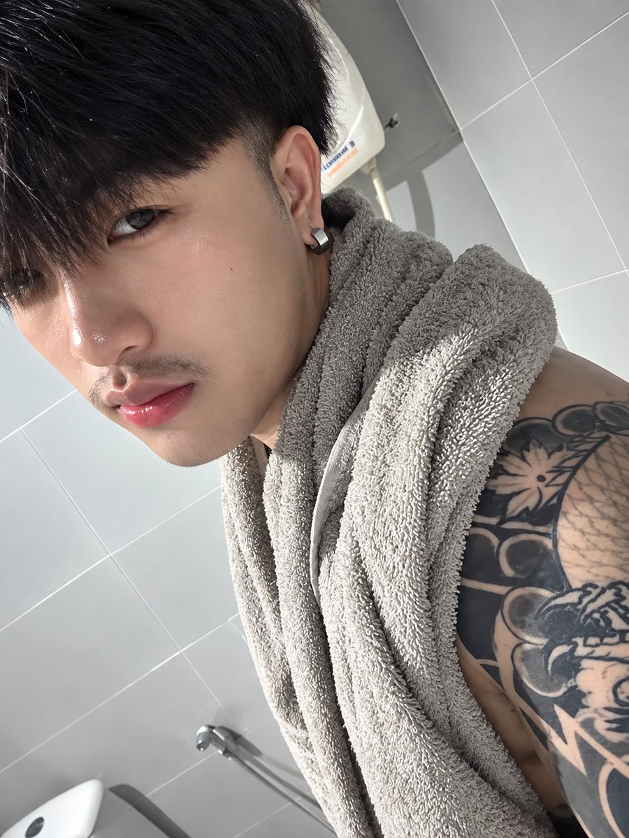 PayWeerapa85990's tweet photo. เบื่อเหงาพะเยา https://t.co/iI1pzaCe2K