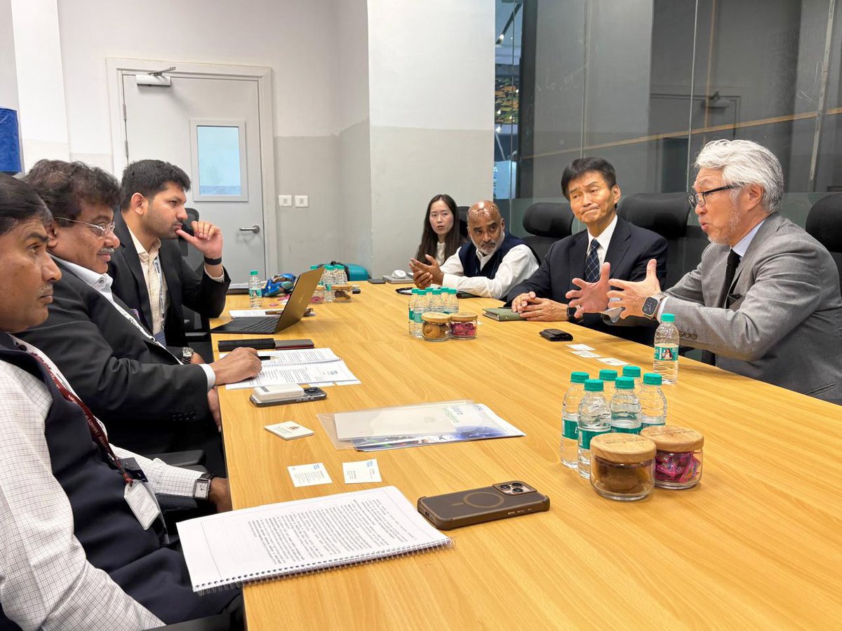 MBPatil's tweet photo. Meeting with Tokyo Electron India | 📍SEMICON India 2026

Met with Mr. Takeshi Okubo, Chairman, Tokyo Electron India, and Ms. Yukiko Otaka of Tokyo Electron, building on our engagement during last year’s Japan roadshow.

We discussed the growth of its Bengaluru development centre in software, semiconductor equipment design and simulation, and opportunities to further expand its engineering activities.

We also encouraged Tokyo Electron to explore semiconductor equipment manufacturing and supplier ecosystem opportunities in Karnataka. Our Government stands ready to facilitate its continued growth in the State.

#SEMICONIndia2026  #TokyoElectron  #InvestKarnataka  #MakeInKarnataka