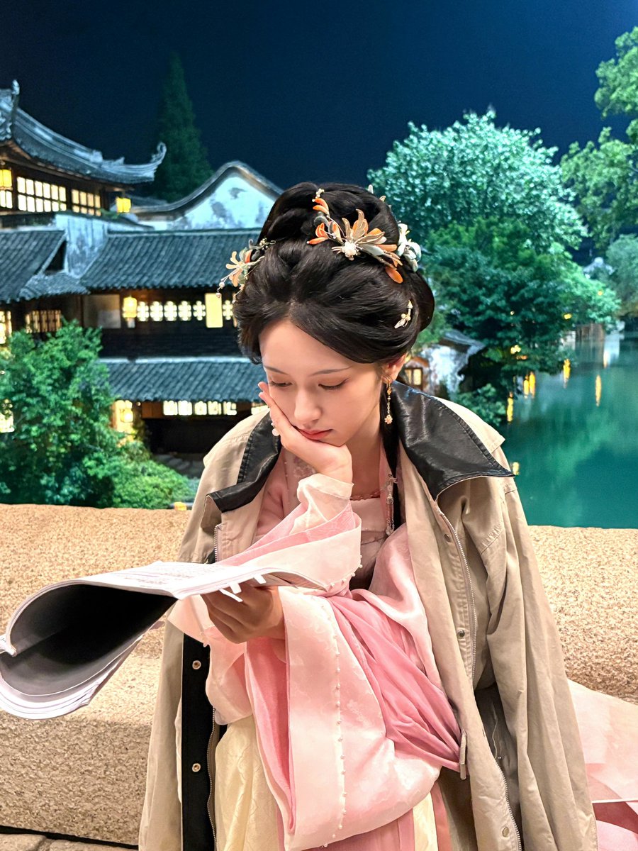 yezieun's tweet photo. 260919 zhouye information station weibo update

🖇 https://t.co/ctVcr454dH

— #周也 #zhouye #springoftheblade https://t.co/L1Lqjlldjt